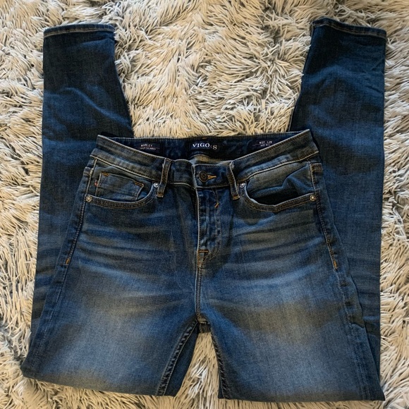 Vigoss Skinny Jeans - Picture 2 of 4